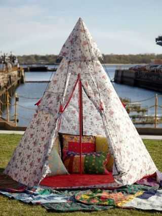 kids tent you draw on on Whimsical Raindrop Cottage