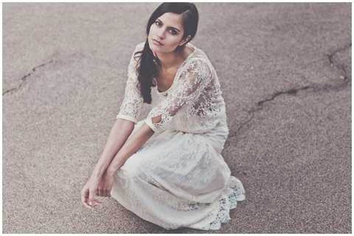 lace wedding dress