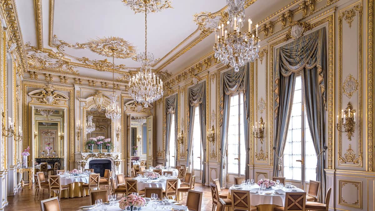 Shangri la best honeymoon hotels in paris