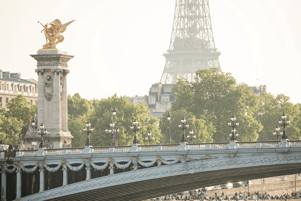 bridge paris