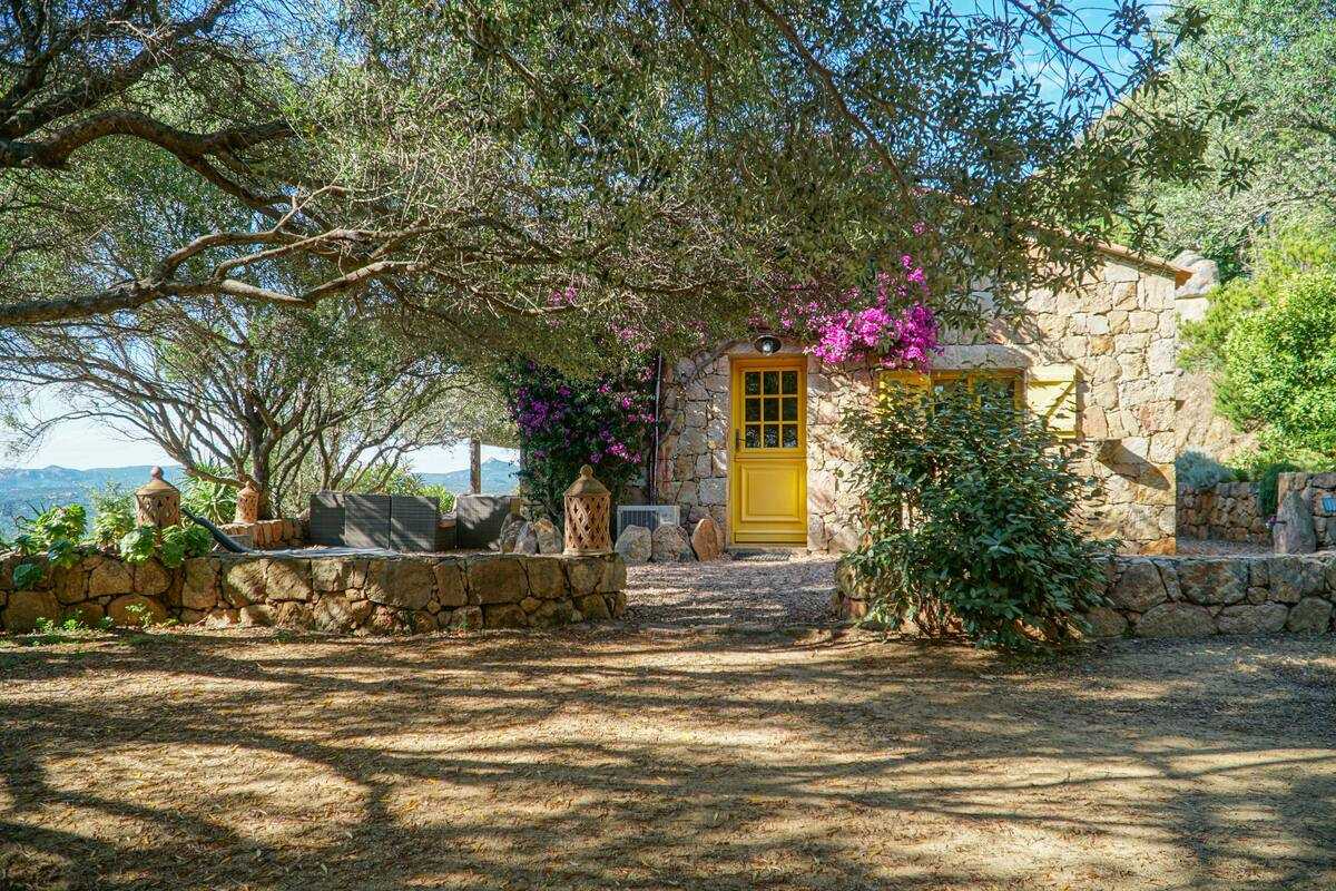 L'Olympe Tizzano Corsica wedding venue
