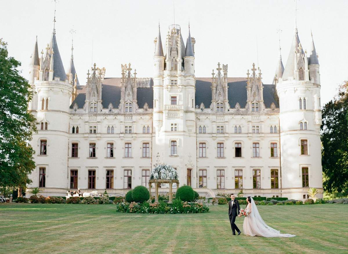 Chateau Challain Loire Valley wedding venue