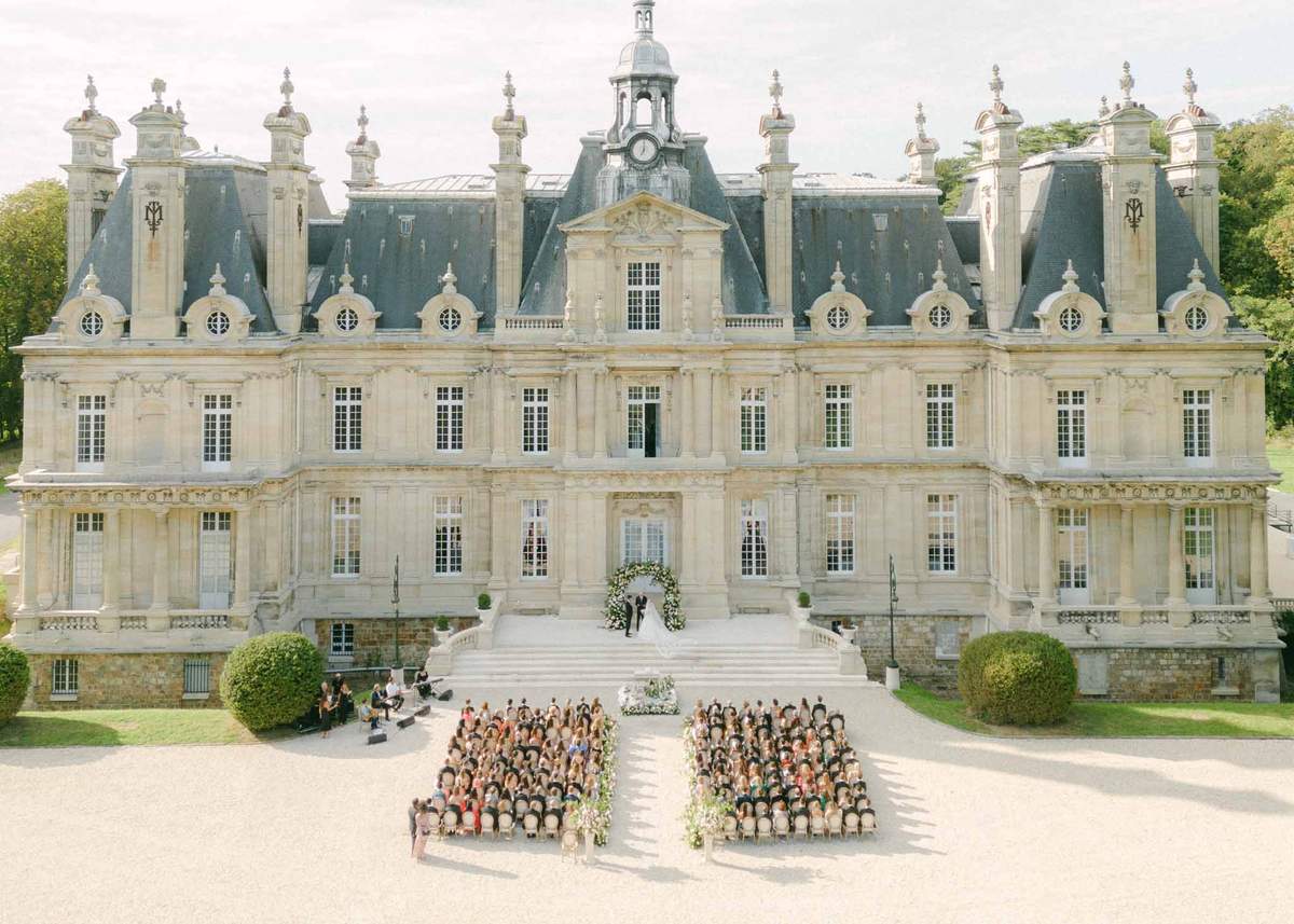 A Sofreh Aghd and Fireworks at Chateau de Saint-Martin-du-Tertre
