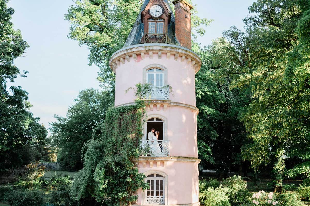 Toile de Jouy and Blush Peonies at a Burgundy Chateau