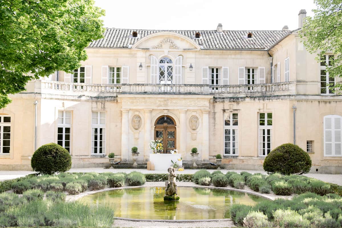 Château Martinay Reviews: What Couples Are Saying