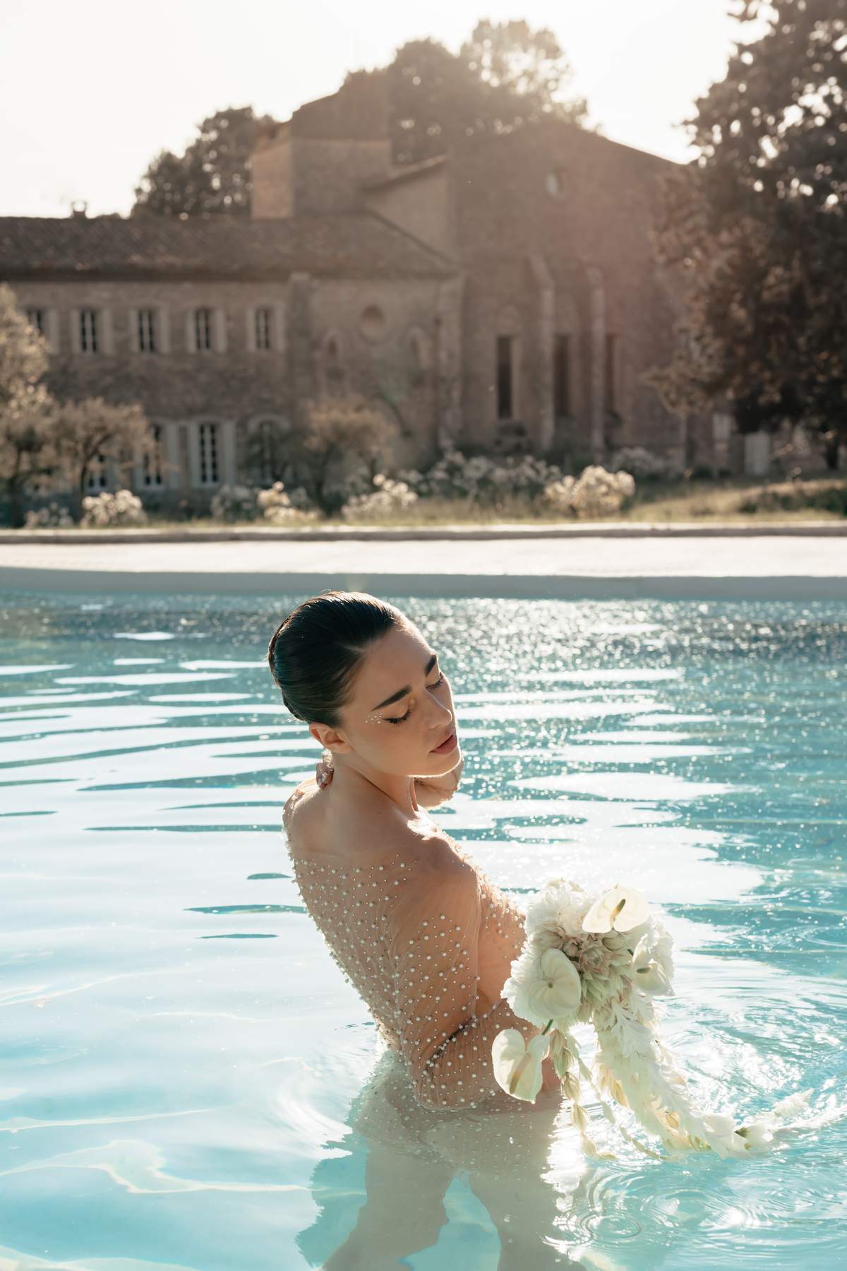 A Poolside Styled Shoot at a Luberon Convent
