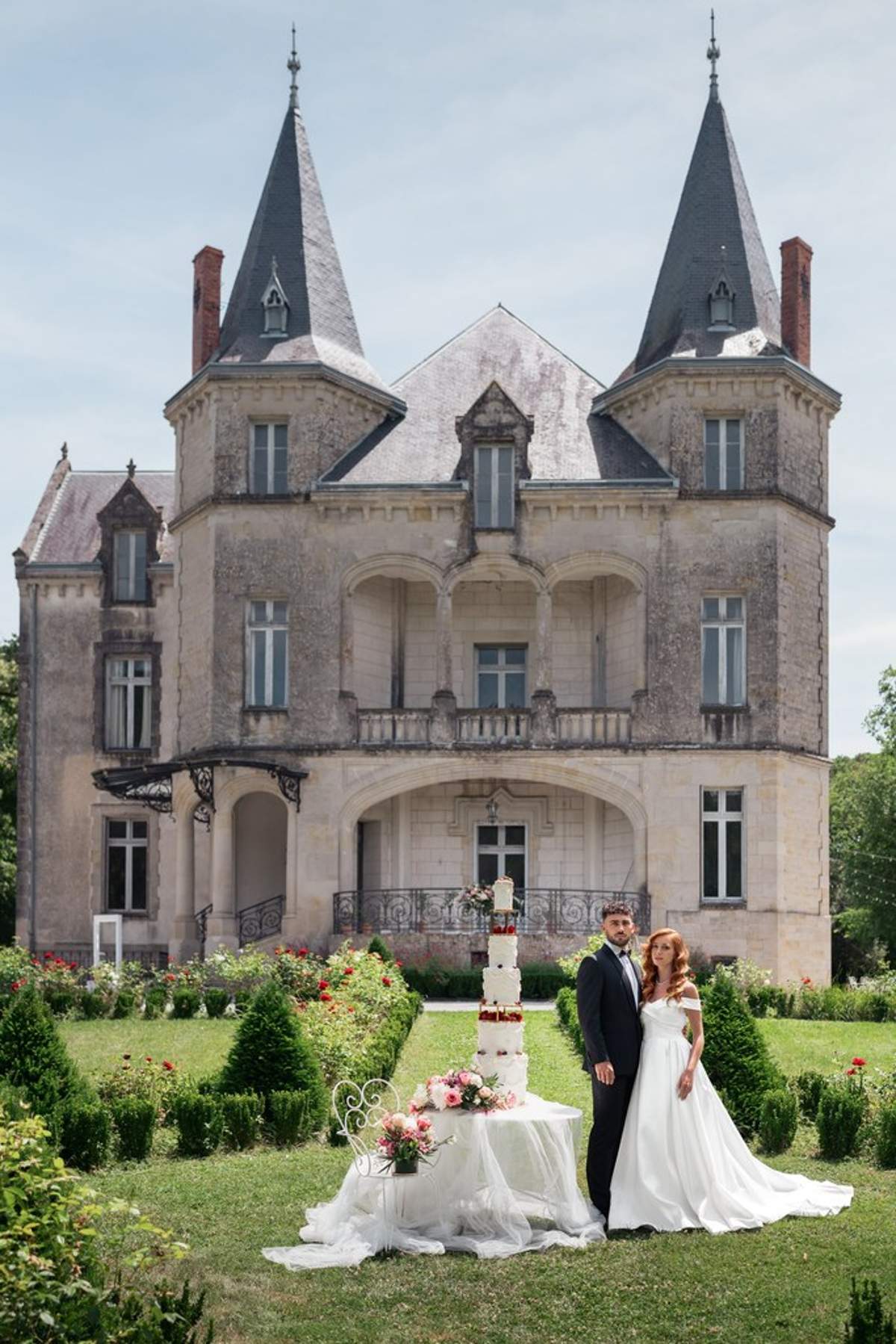 A Blush and Fuchsia Styled Shoot at Château du Causse