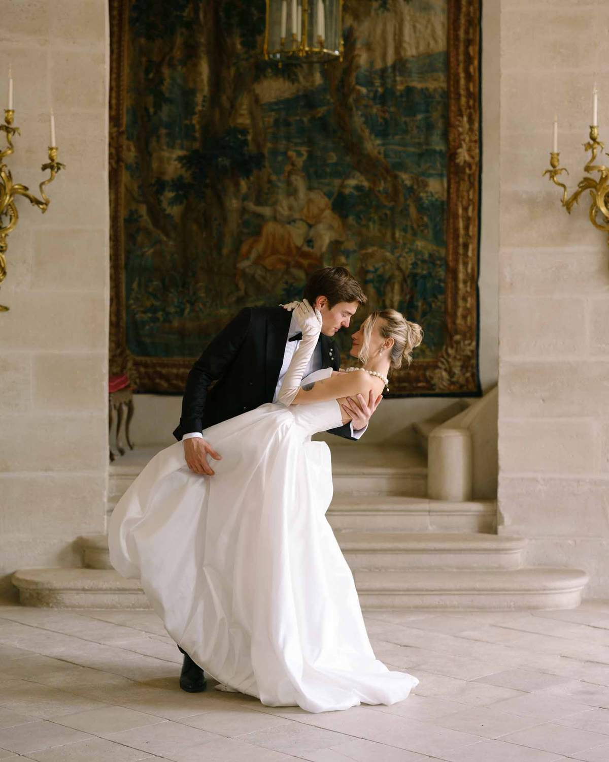 Classic-Modern Romance Editorial at Château de Villette