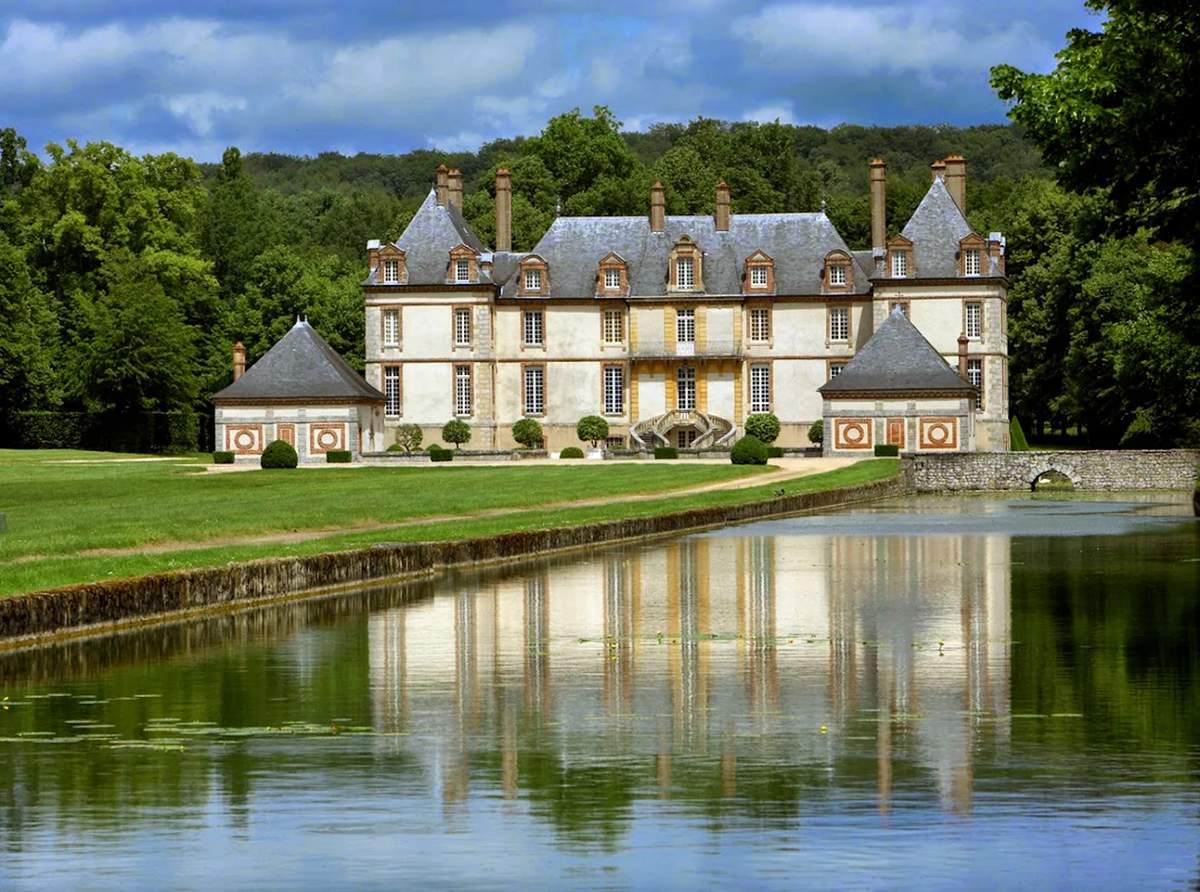 Chateau de Bourron