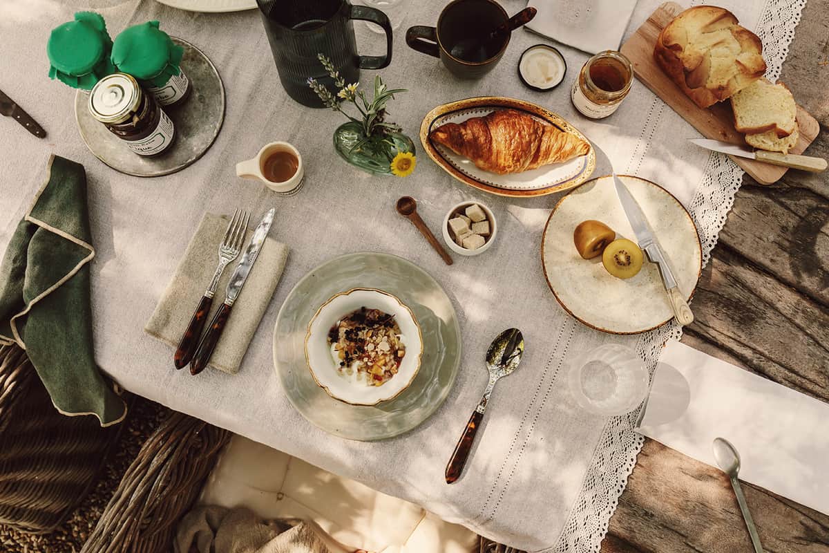 Château de Beaulieu — Dining — overhead flat lay