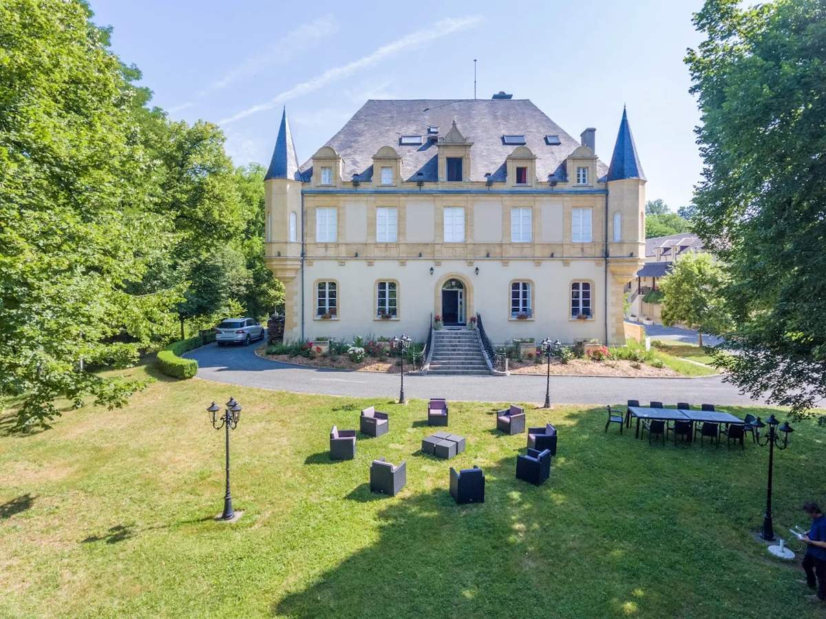 Chateau De Puy Robert