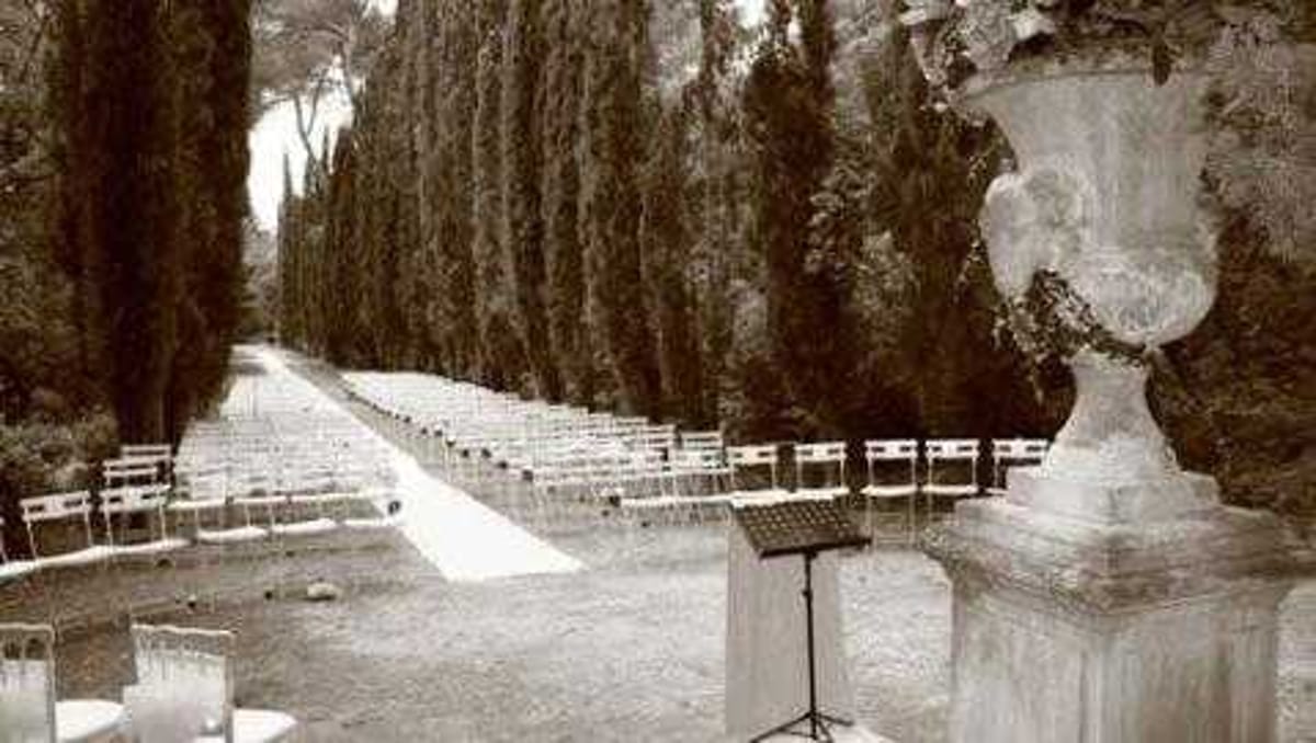 winter wedding venue provence