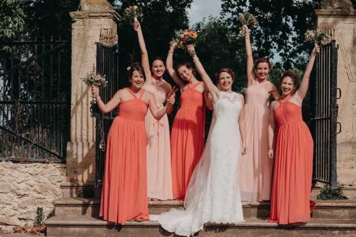 What is the difference between chiffon and taffeta? bridesmaid dresses summer