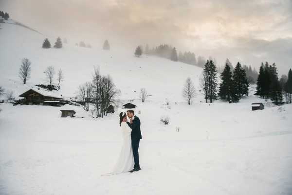 A Snowy Winter Wedding at Chalet des Praz in the French Alps