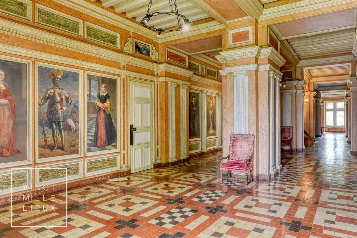 french wedding style Chateau de Bournel