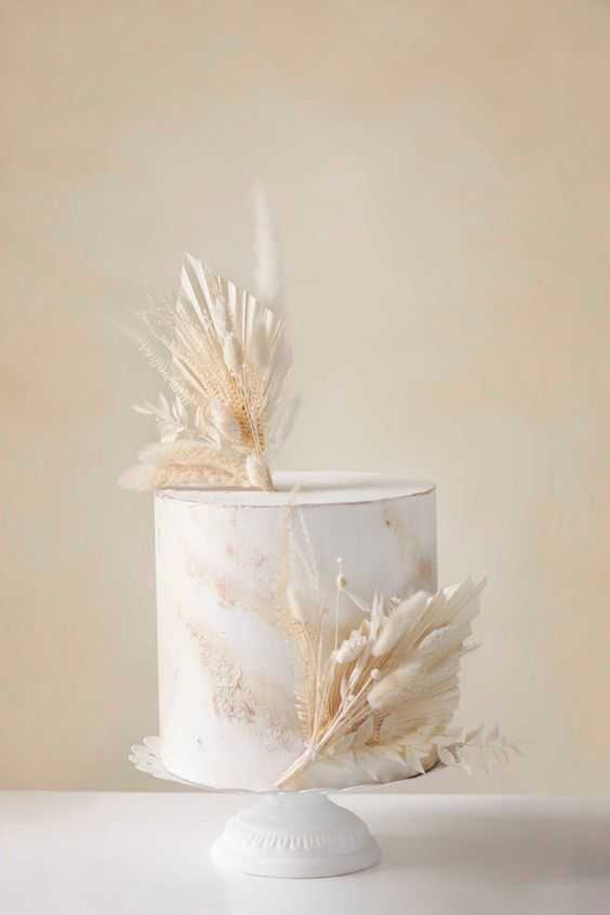 Boho Wedding Cake - What are the elements of a boho wedding? 