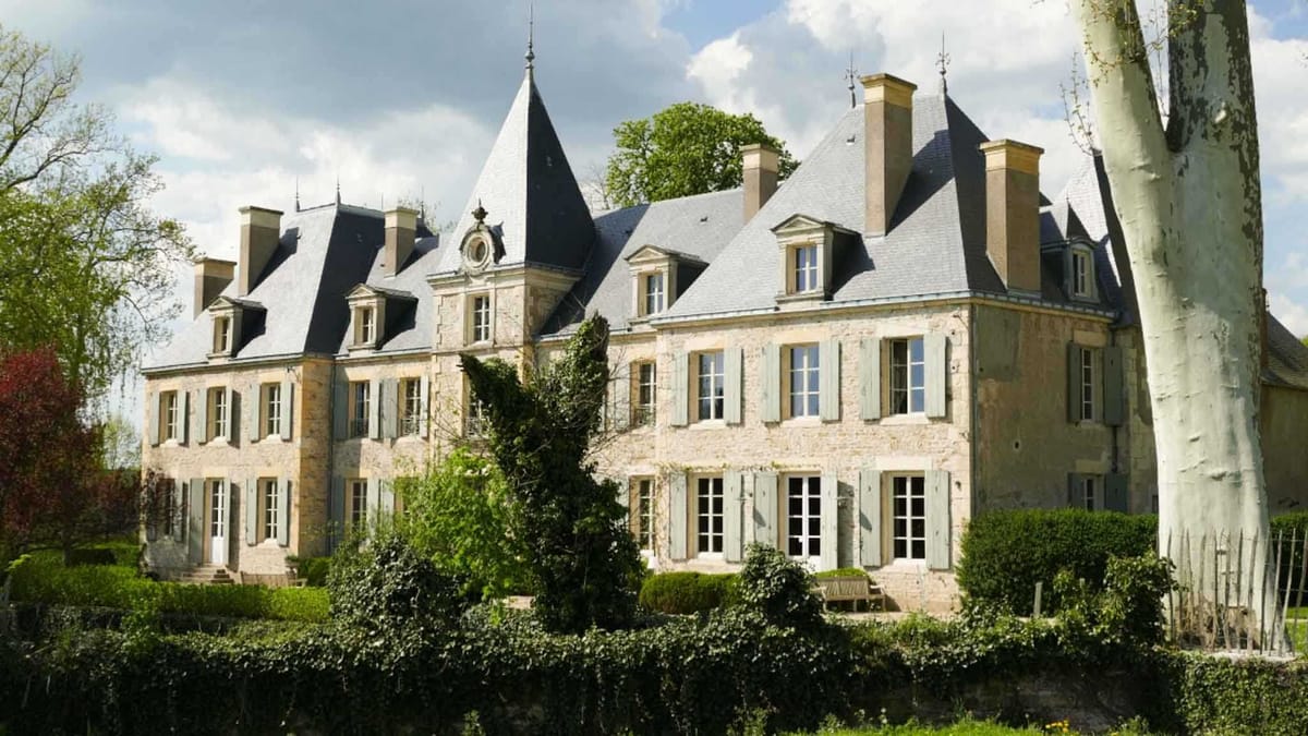 burgundy wedding venue chateau planchevieille