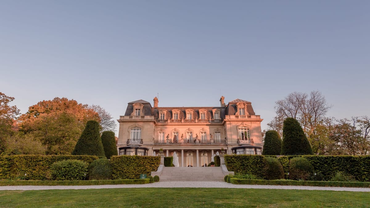 Top 5 Champagne Wedding Venues [Updated 2025]