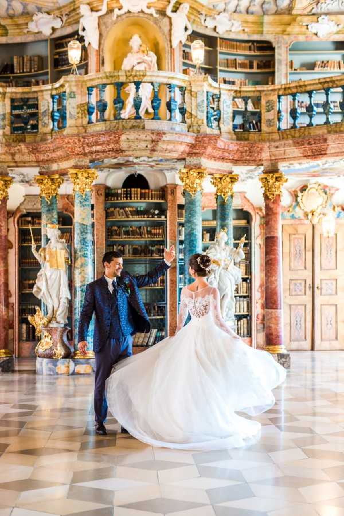 19 French Wedding Songs [Updated 2025]
