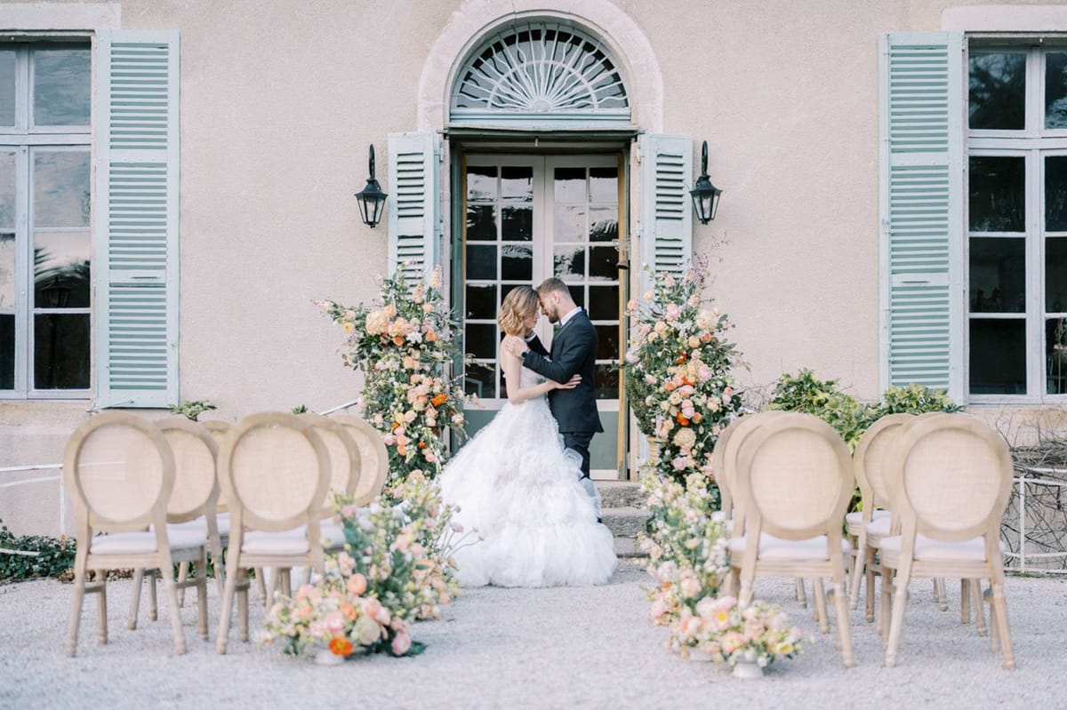 Layered Peach and Lace at Domaine le Castelet, Occitanie