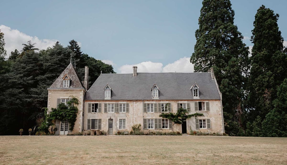 chateau de la croix intimate wedding venue 