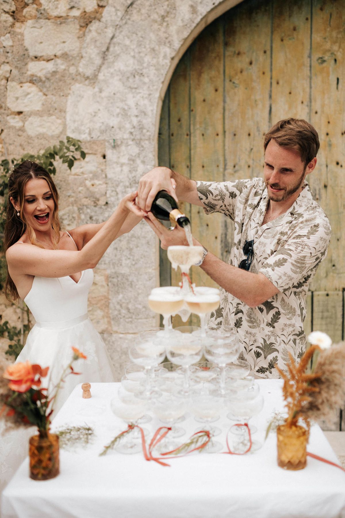 Wedding cocktail hour