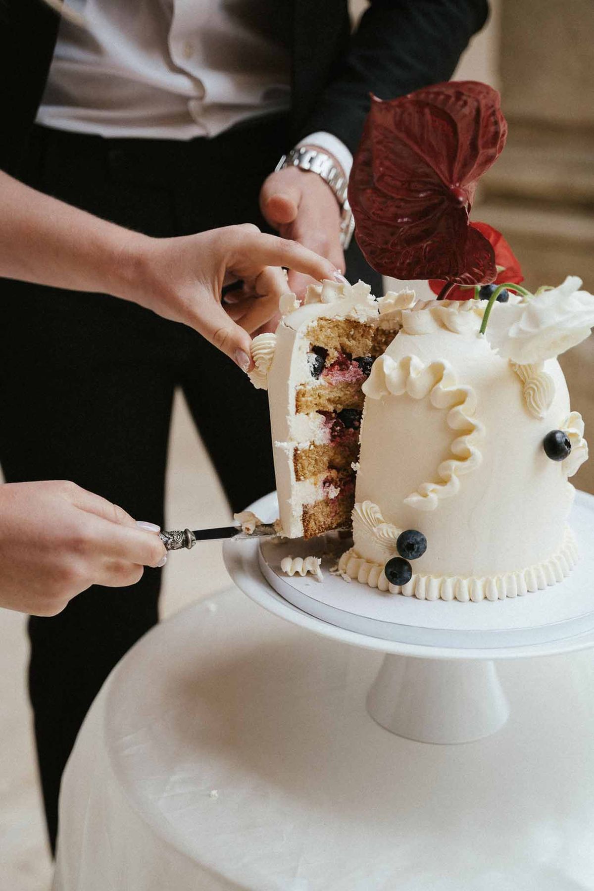 Wedding cake with white roses