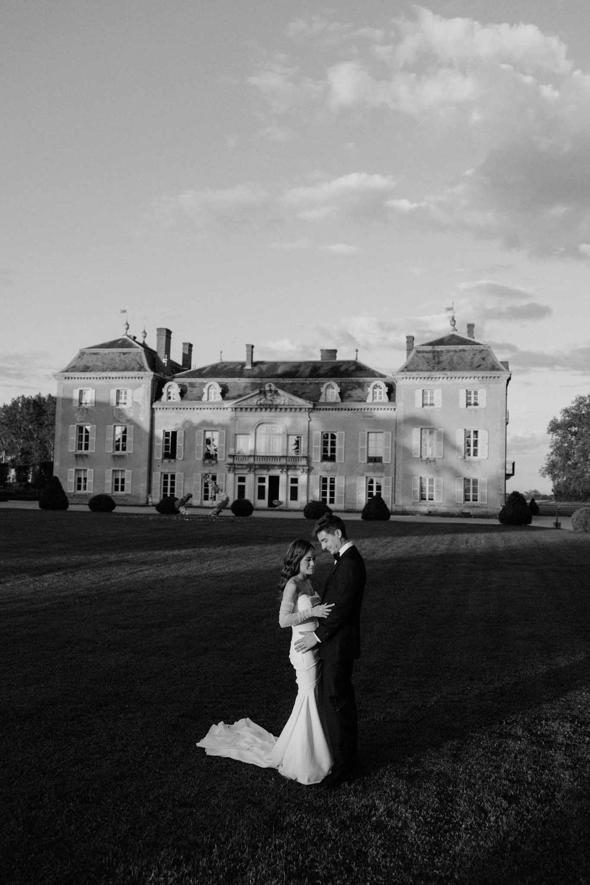 Black and white photo of bride and groom portrait