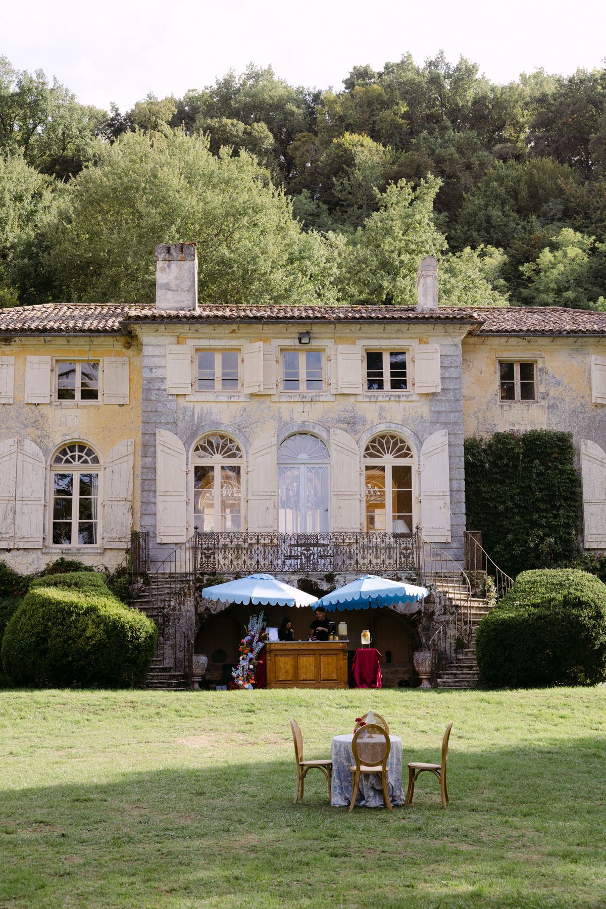 The Tuscan-style château and gardens of Domaine de Perrotin in the Dordogne, Nouvelle-Aquitaine, the setting for Rooa and Mark's wedding