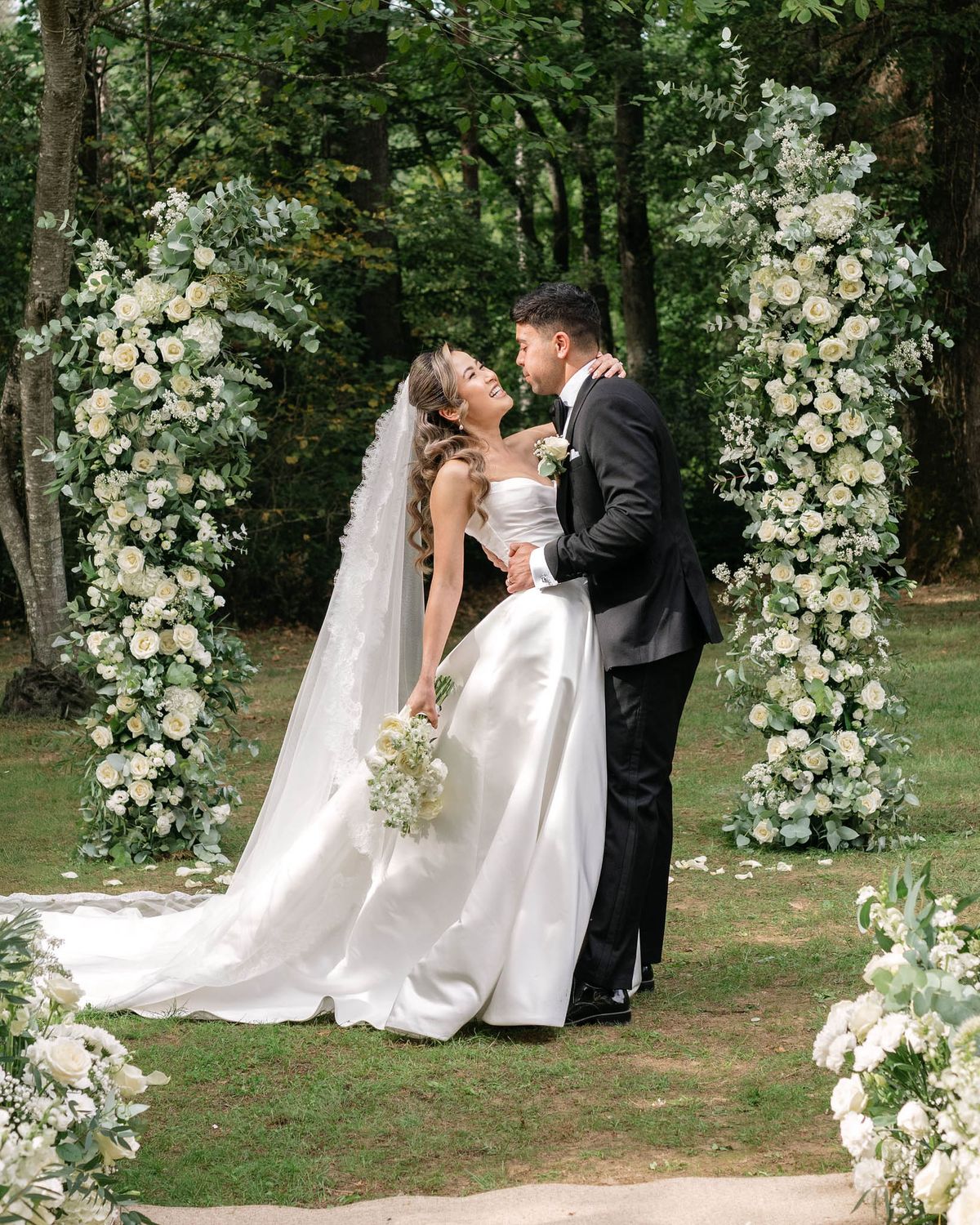 Ceremony at Domaine le Castelet — Lisa and David