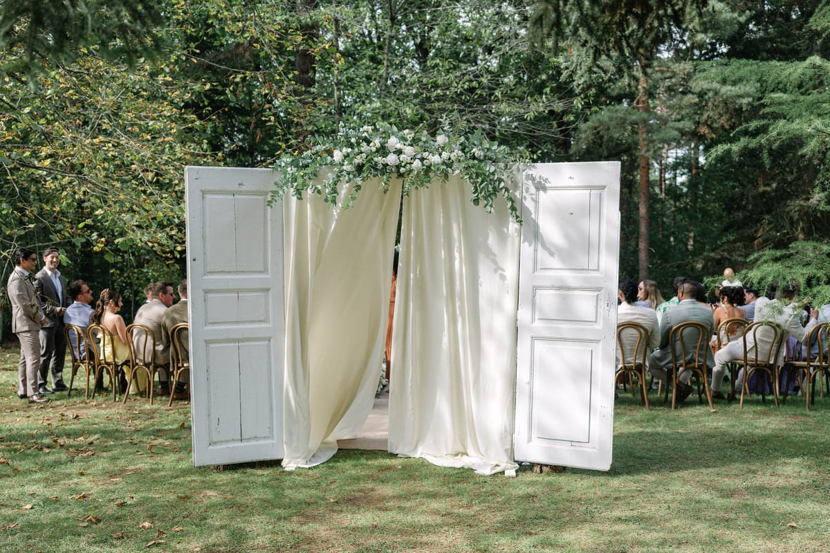 Ceremony at Domaine le Castelet — Lisa and David