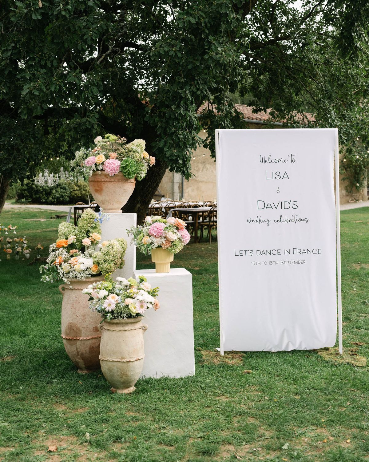 Design and Details at Domaine le Castelet welcome dinner — Lisa and David
