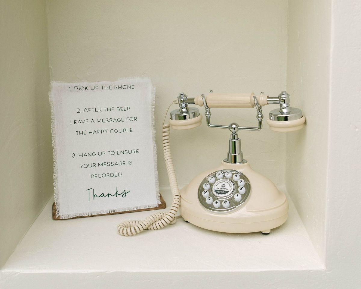 Design and Details at Domaine le Castelet welcome dinner — Lisa and David