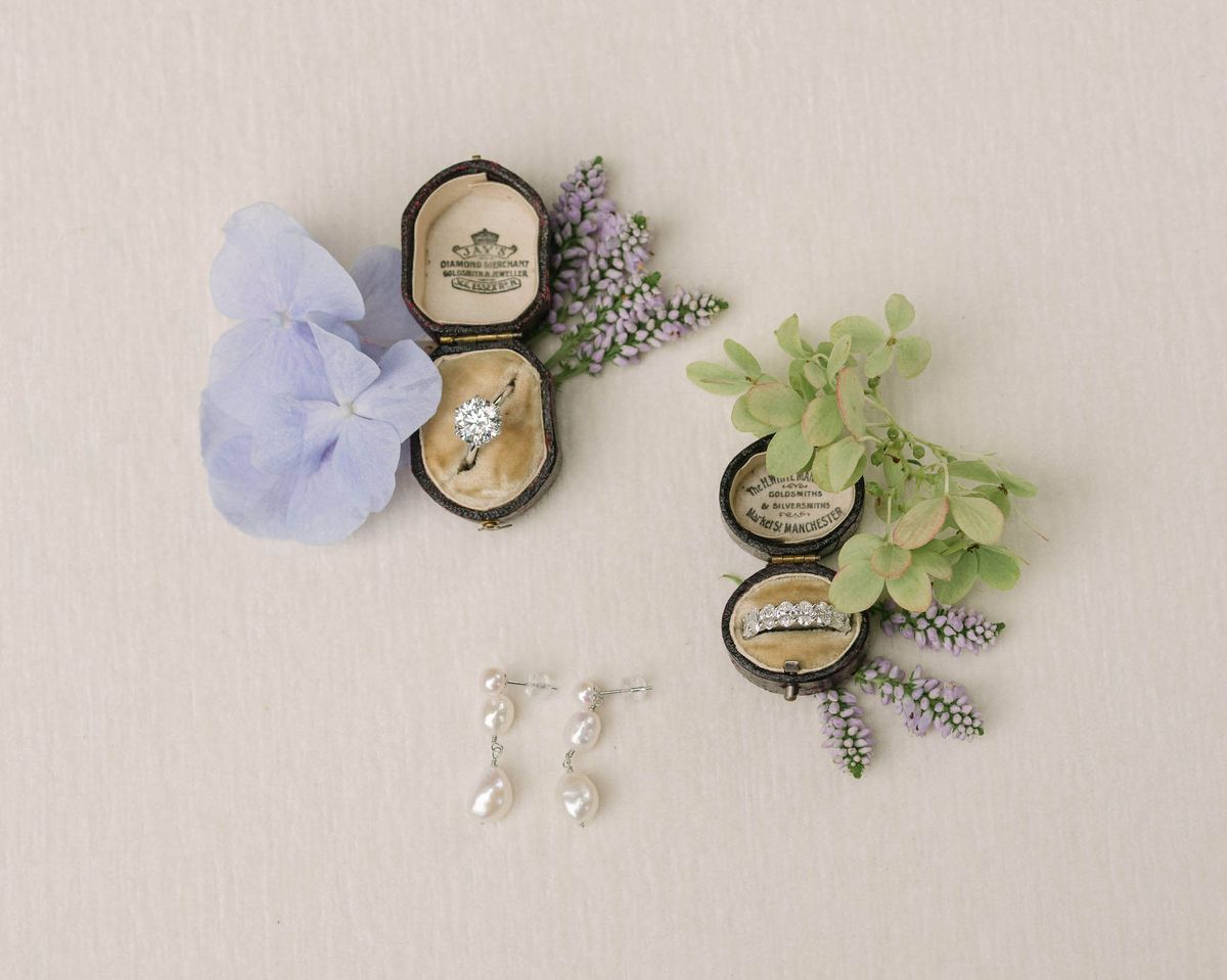 Flat Lays at Domaine le Castelet — Lisa and David