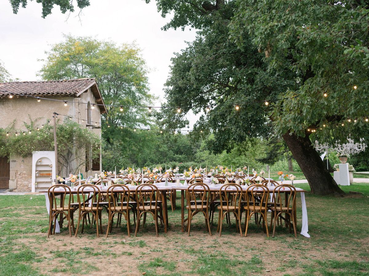 Reception at Domaine le Castelet welcome dinner — Lisa and David
