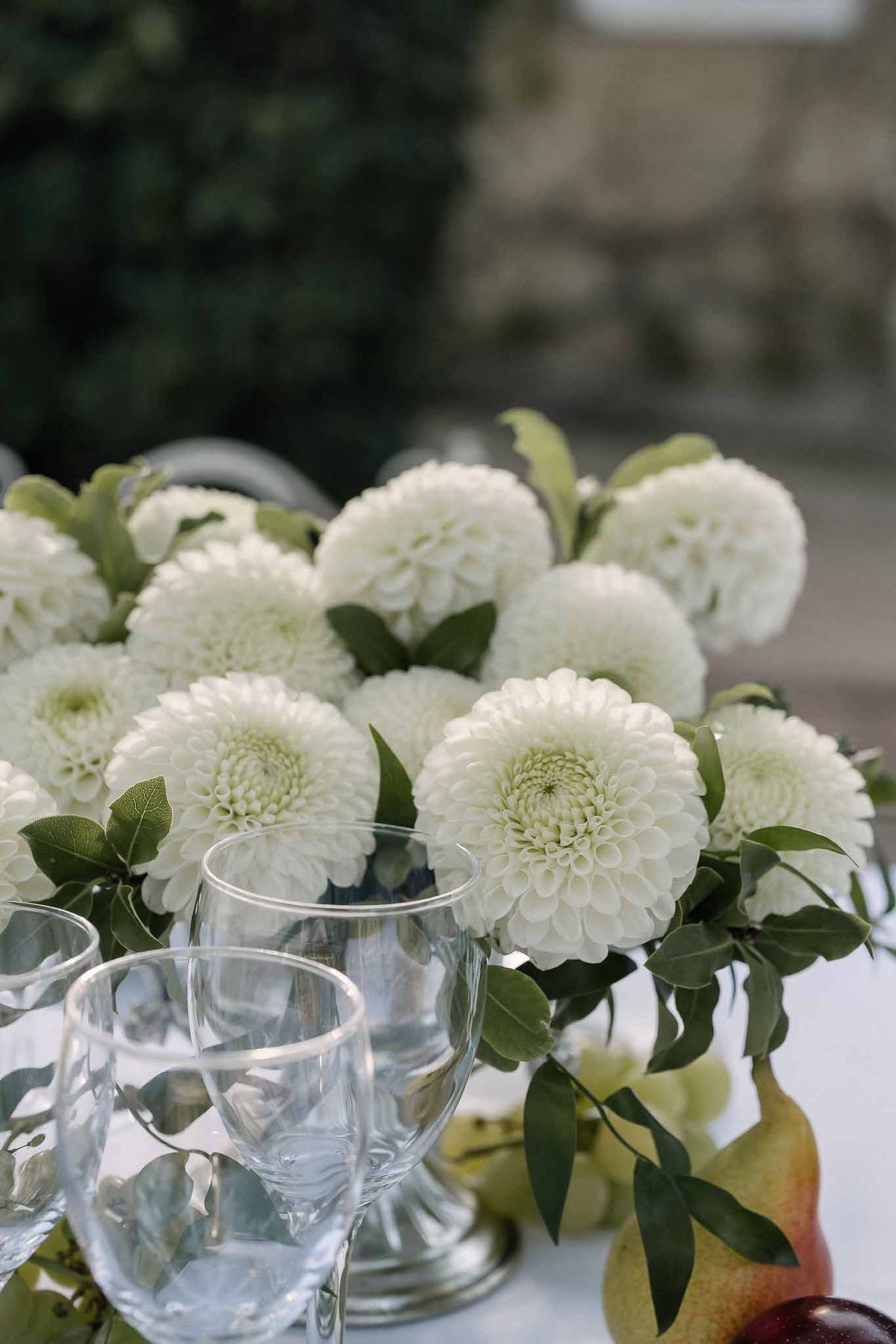Wedding reception table setting