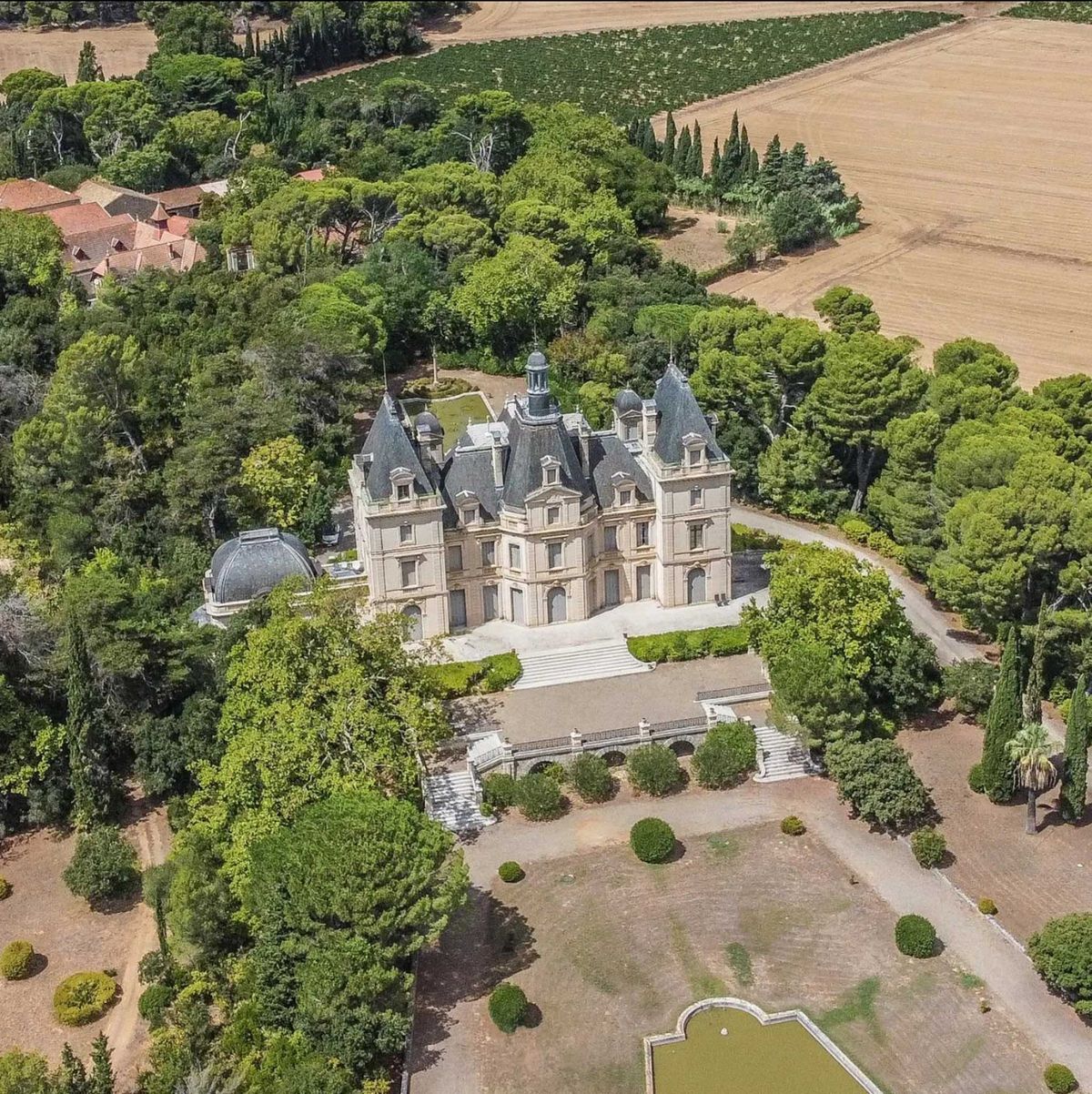 chateau du terral occitanie minervois affordable wedding venue