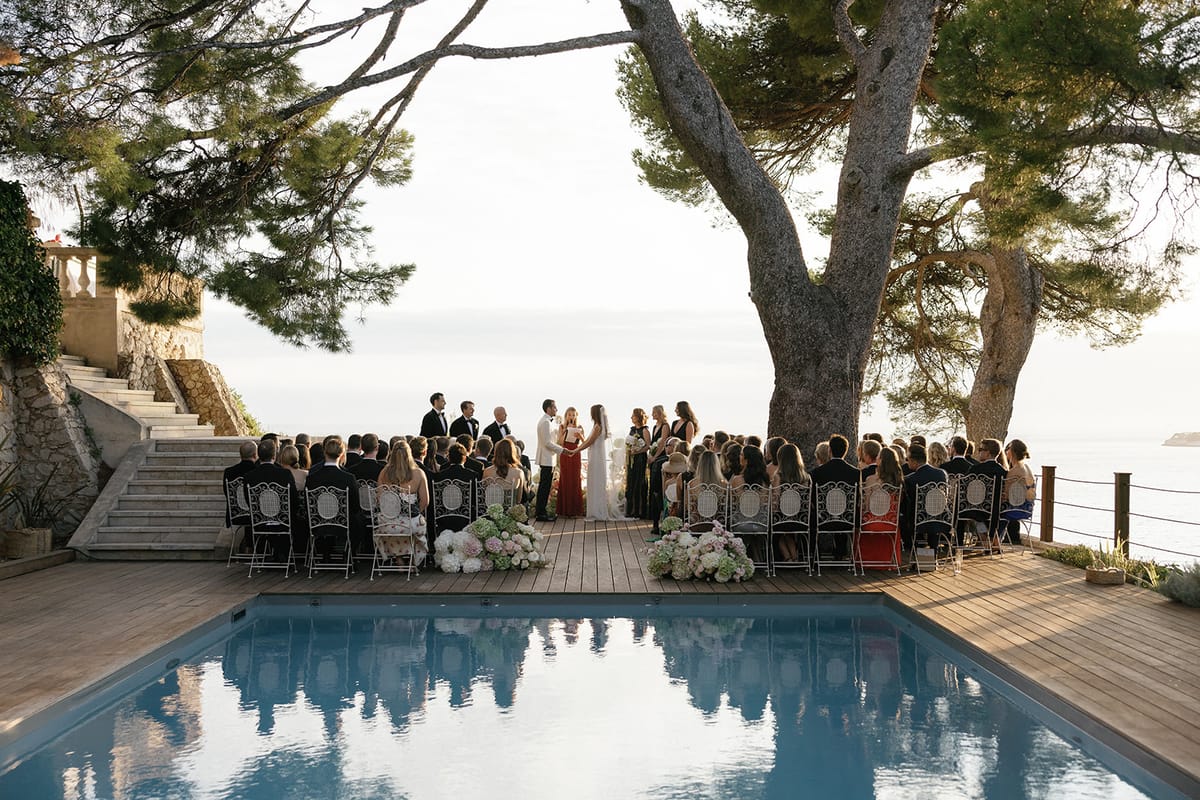 Bella and Jonny’s ceremony on the sea-deck terrace at Domaine de Canaille, Cassis