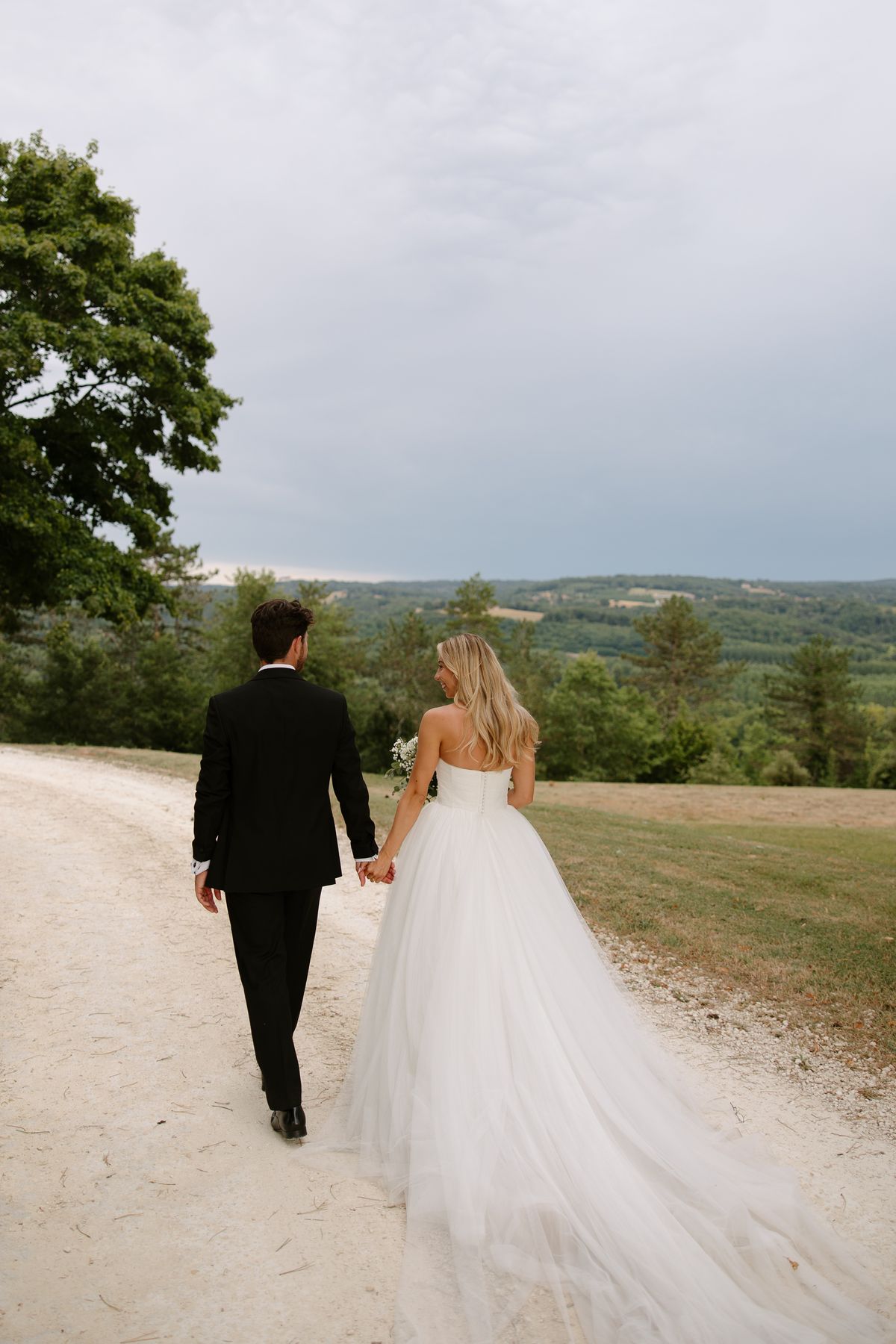 Amy and Oscar photographed at Chateau de Cazenac in the Dordogne