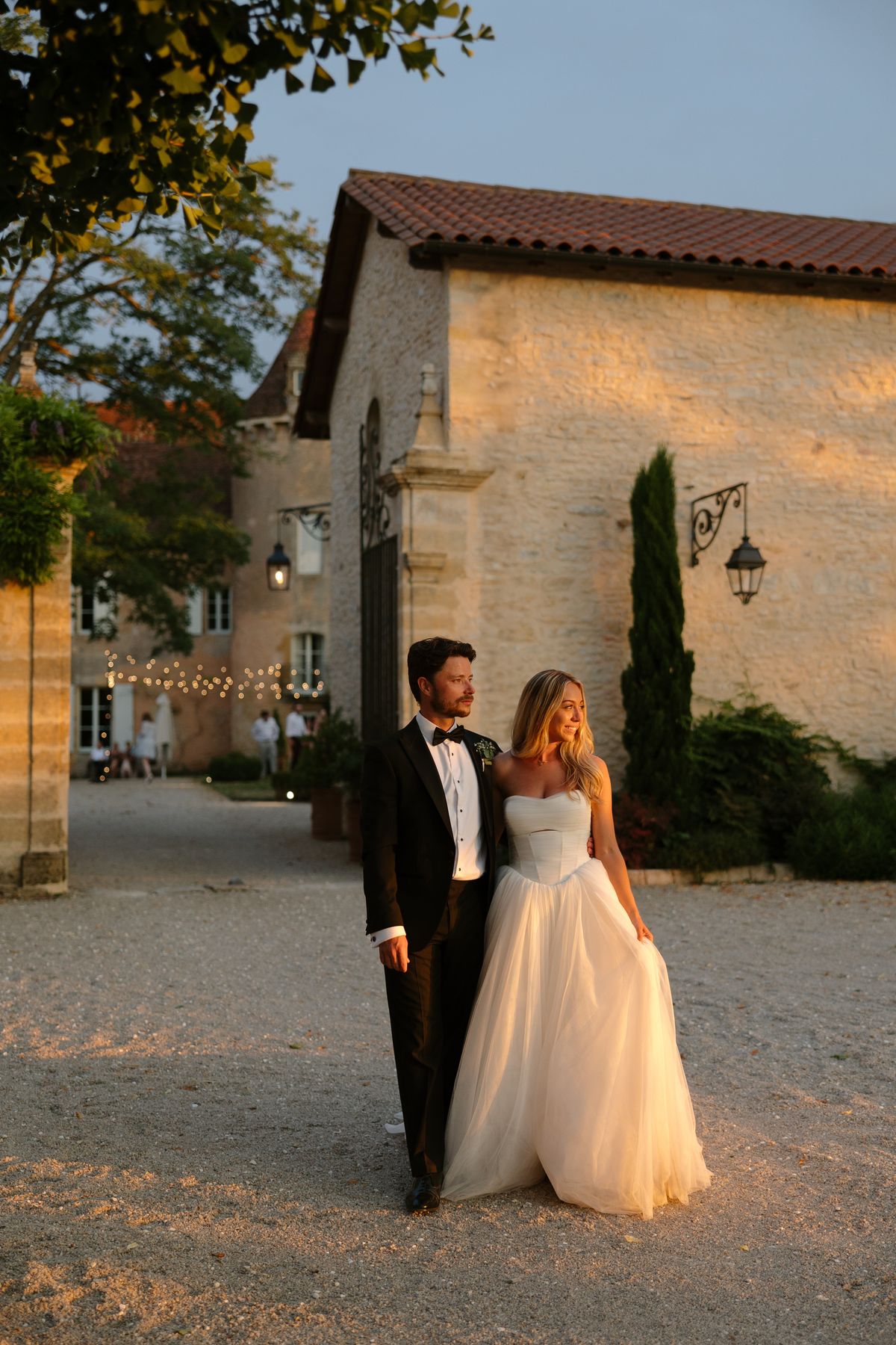Amy and Oscar photographed at Chateau de Cazenac in the Dordogne