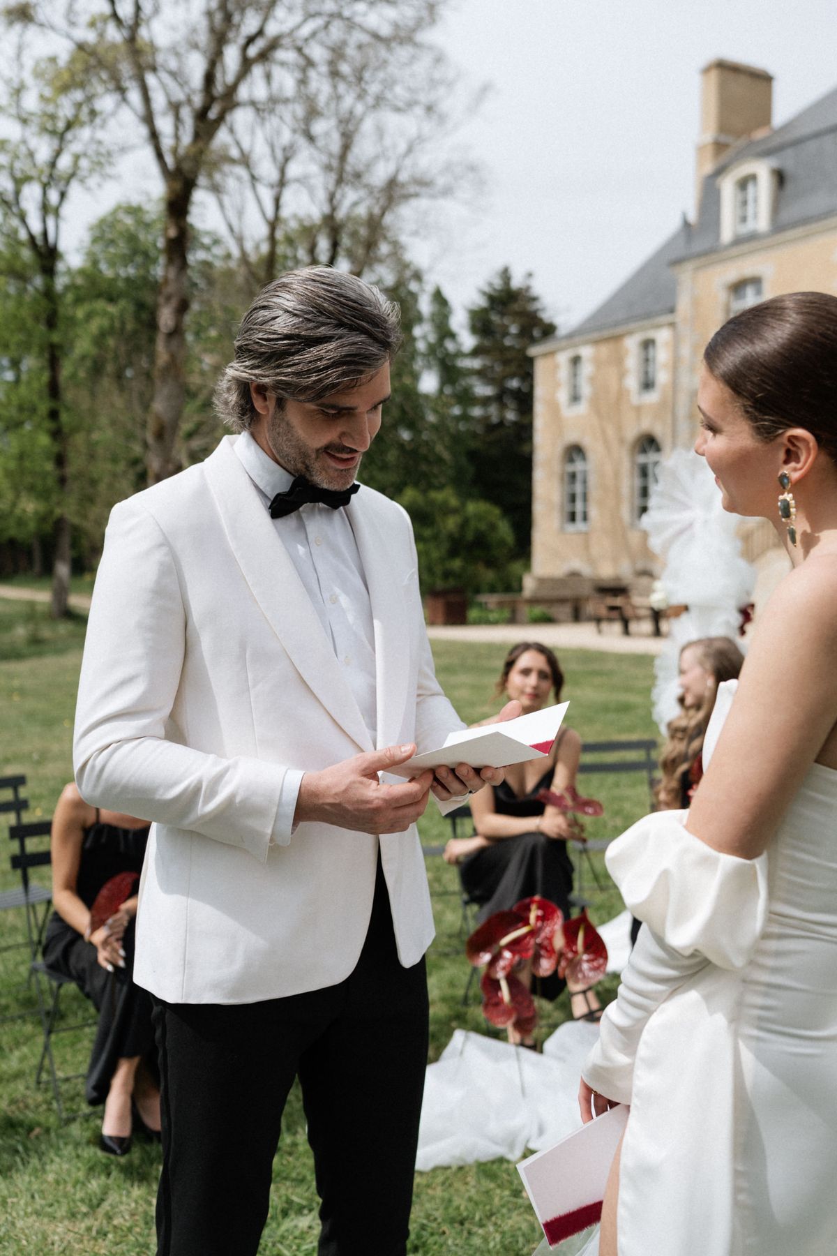 Old money styled shoot at Domaine le Mezo, Brittany, the ceremony set on the lawn