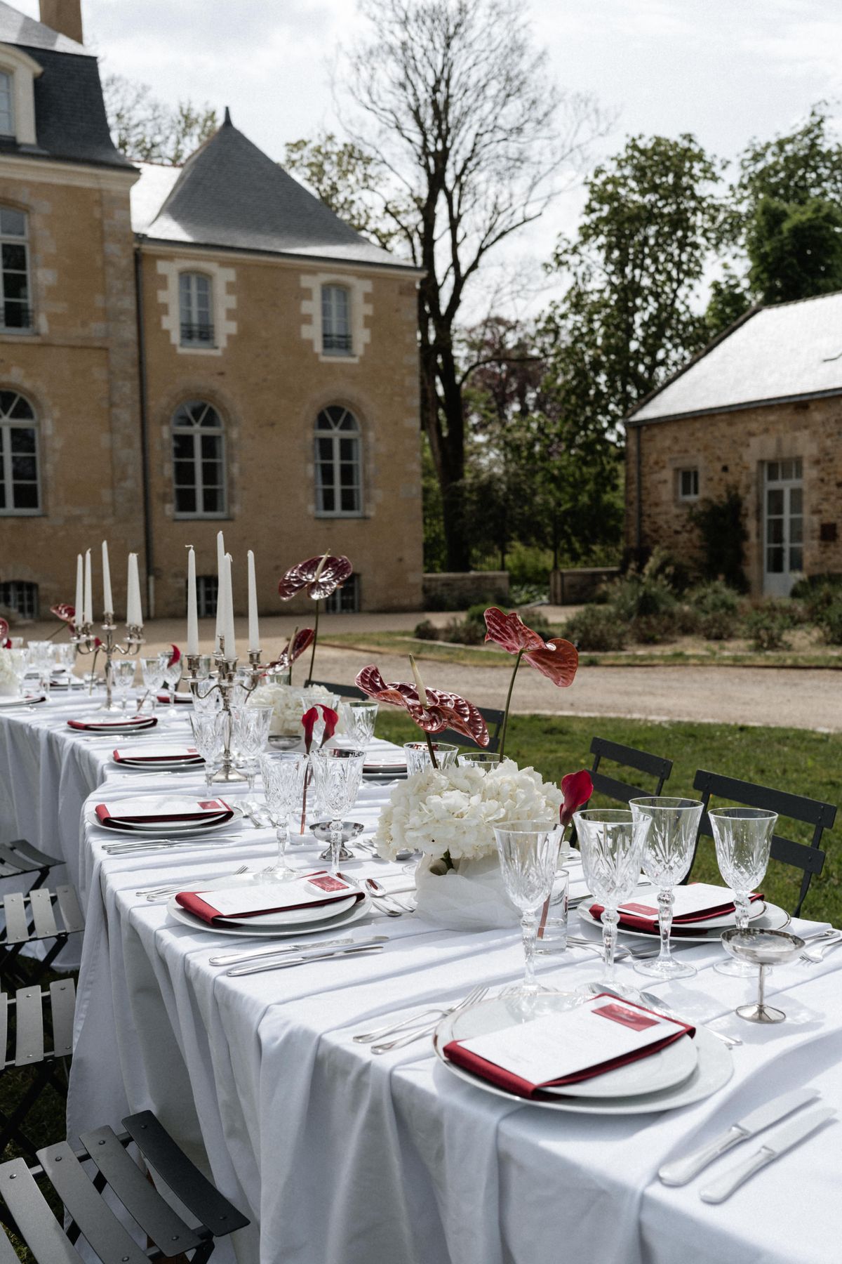 Old money styled shoot at Domaine le Mezo, Brittany, the reception table