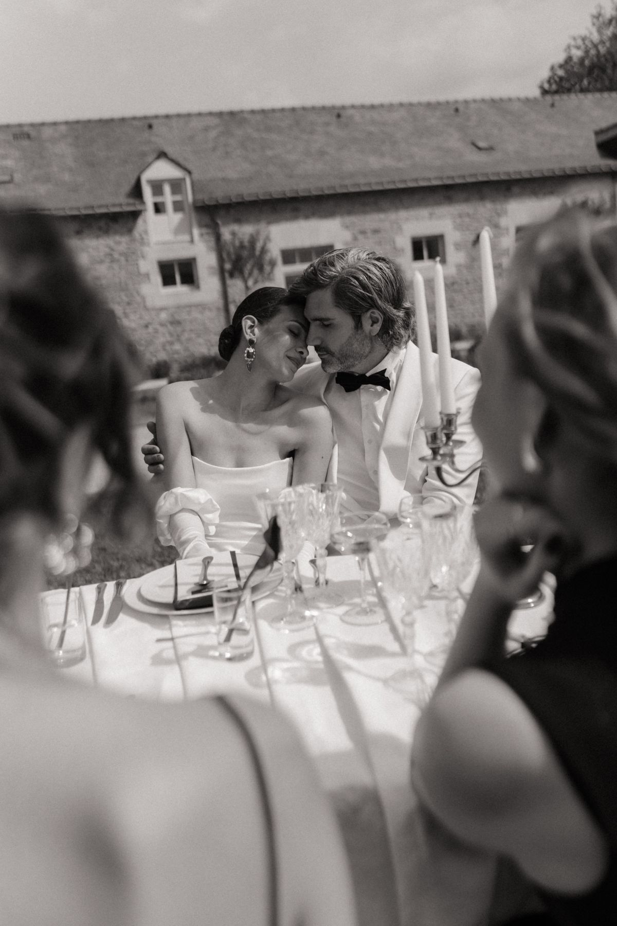 Old money styled shoot at Domaine le Mezo, Brittany, the reception table