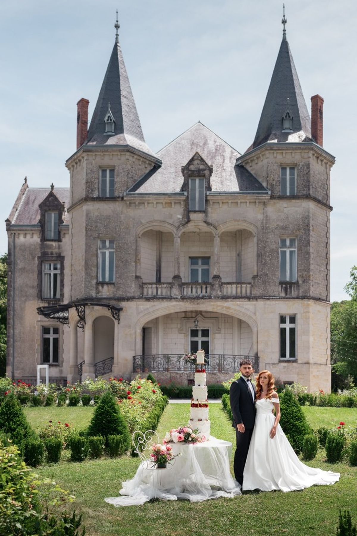 A Blush and Fuchsia Styled Shoot at Château du Causse
