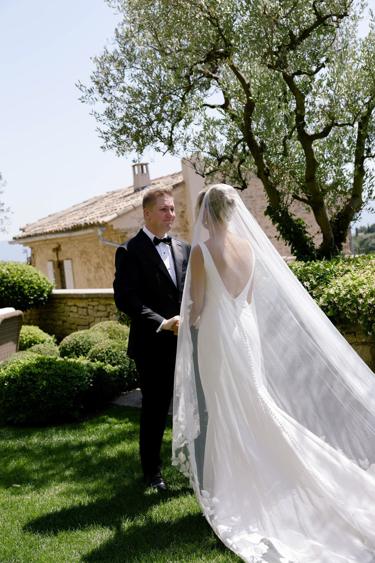 Kirstin and Ryan face to face in the garden at the first look
