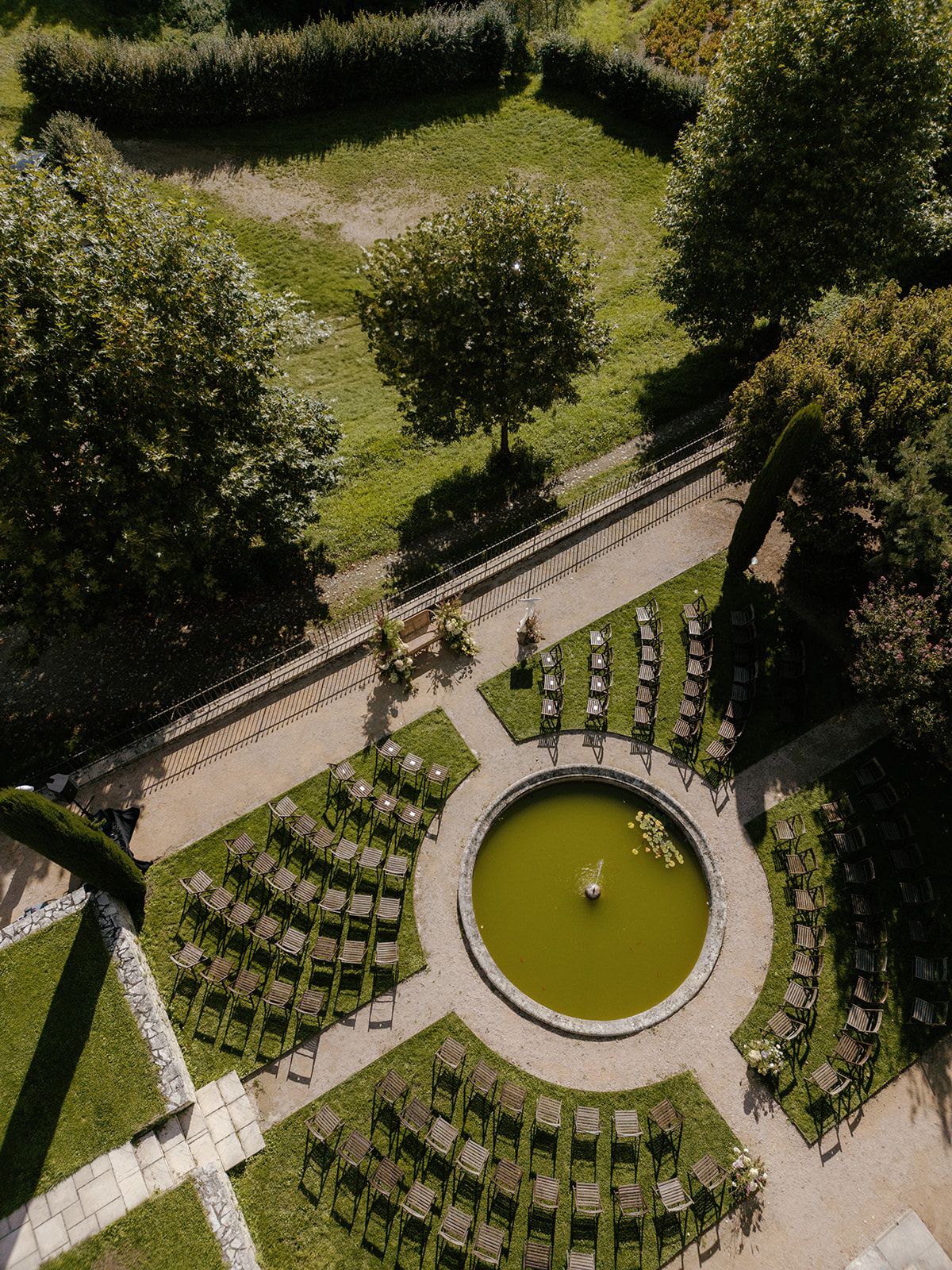 The gardens and ceremony setting at Domaine de Vavril from the air