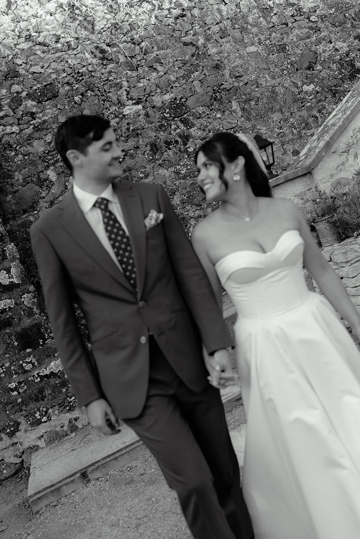 Claire and Baptiste photographed in black and white in the estate grounds