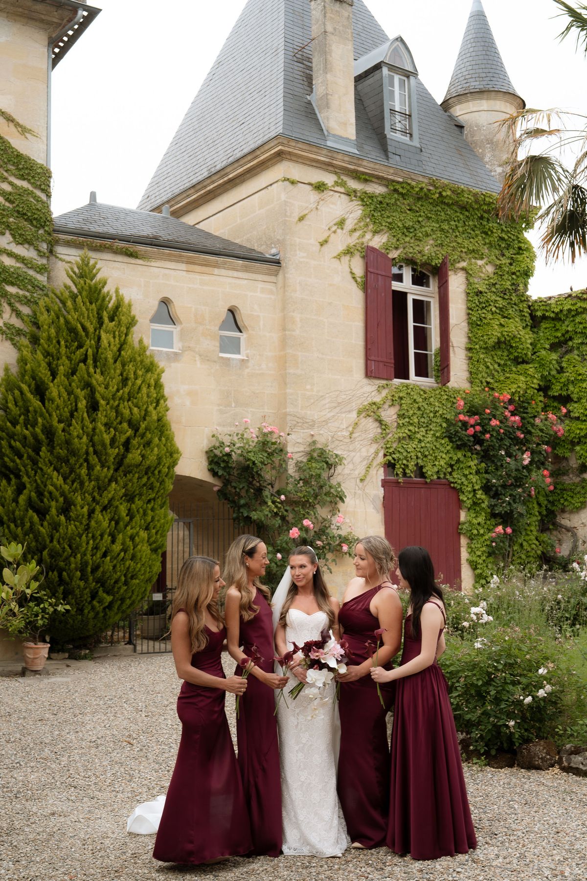 The ivy-covered exterior of Château Sentout