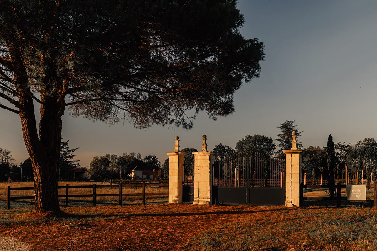 Château de Beaulieu — Entrance gate, dusk