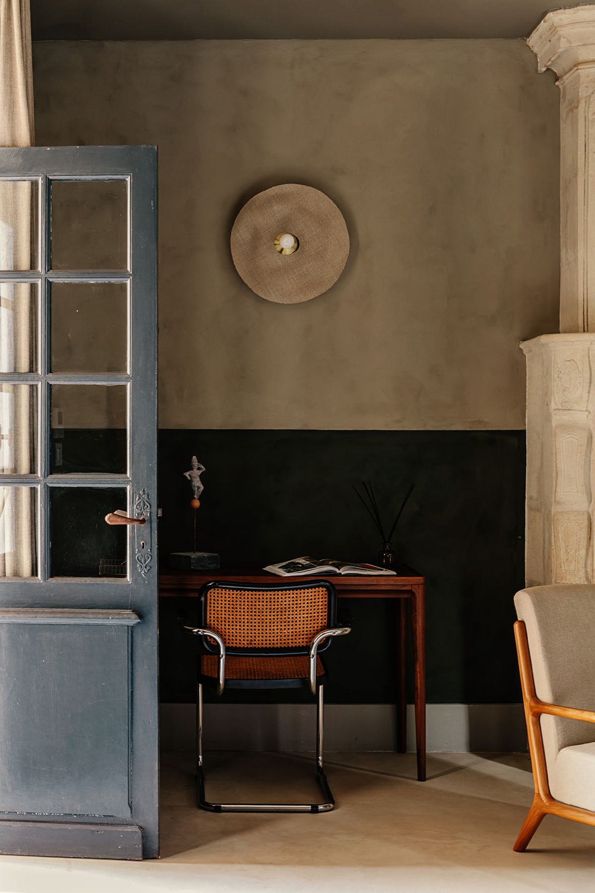 Château de Beaulieu — Study / dressing nook